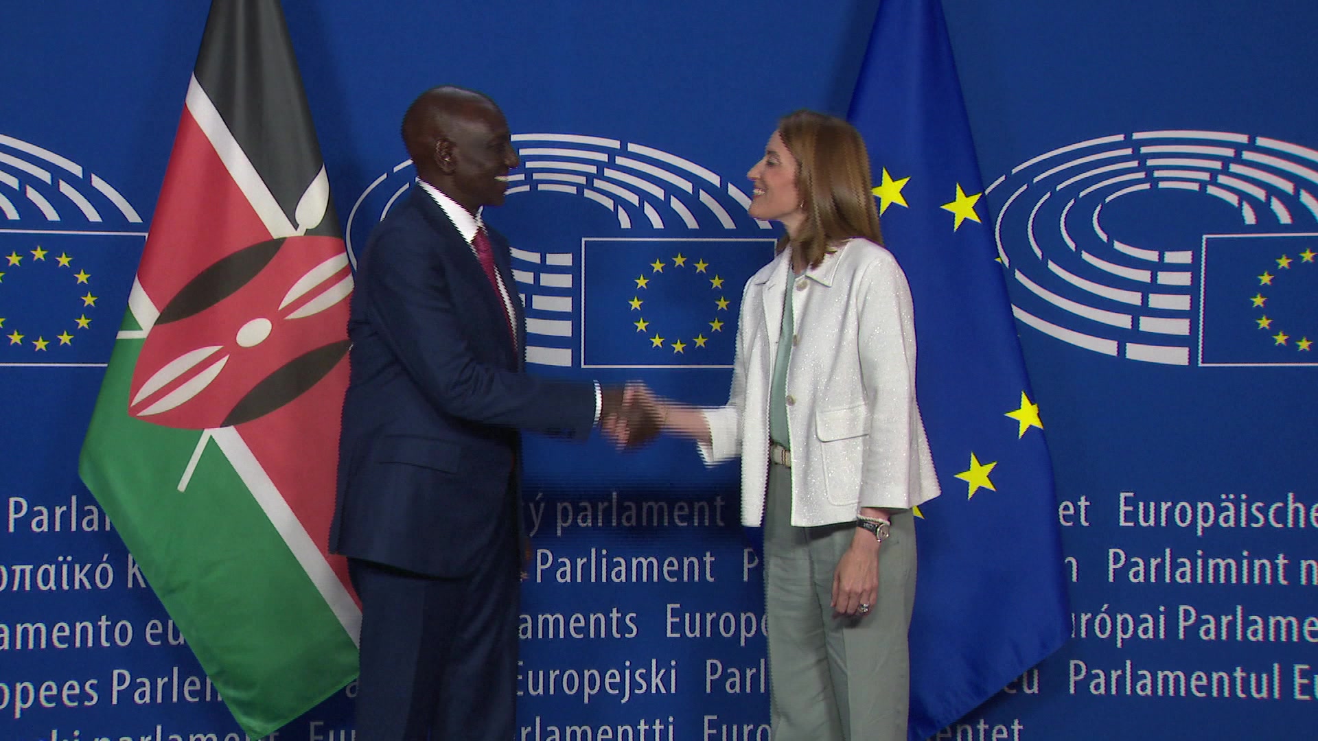 Roberta METSOLA, EP President, meets with William RUTO, President of Kenya: welcome and roundtable